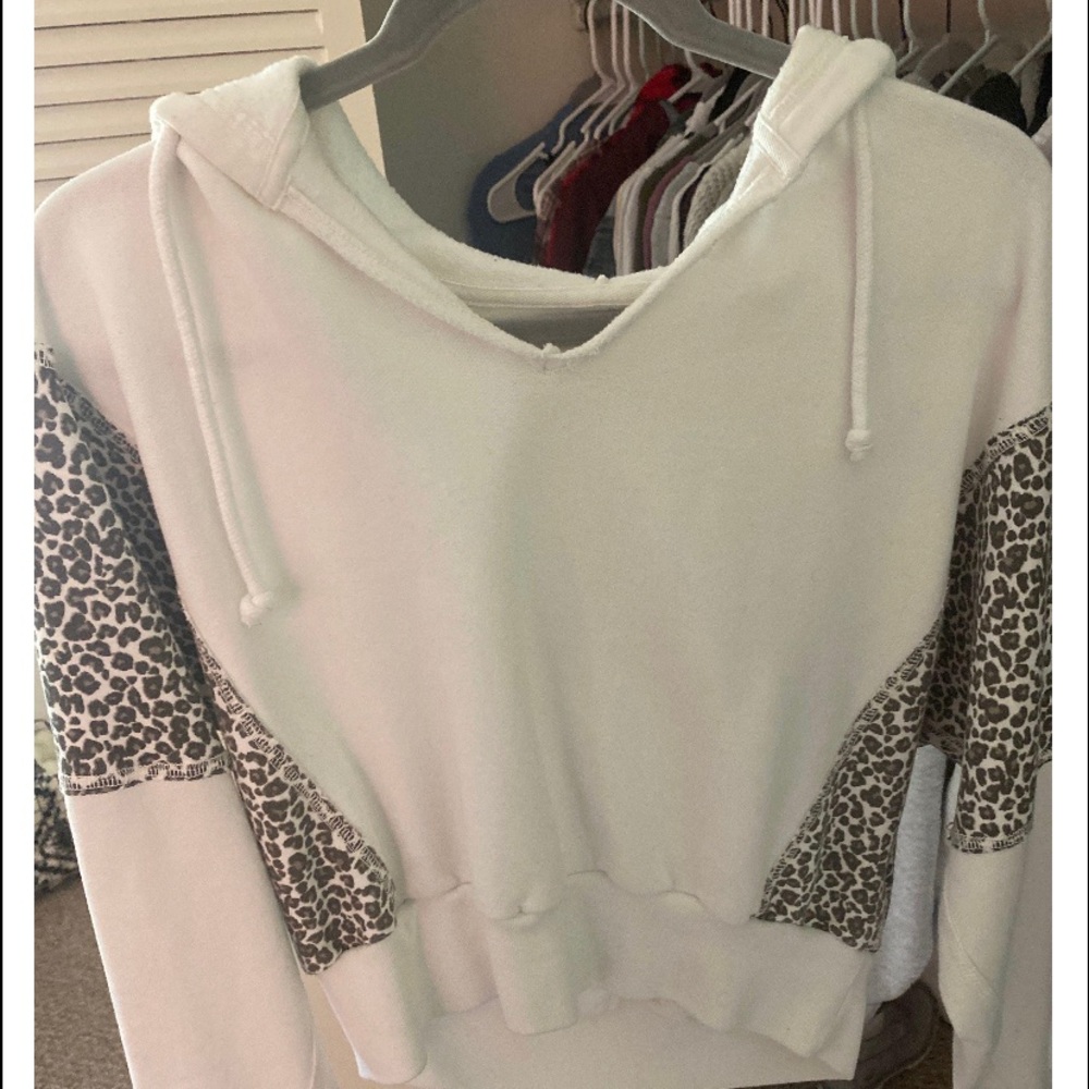 Abercrombie and Fitch cropped leopard hoodie